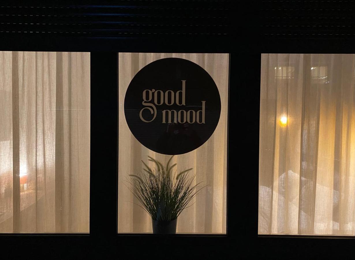 Good Mood - Chambres Et Suite 나무르 외부 사진